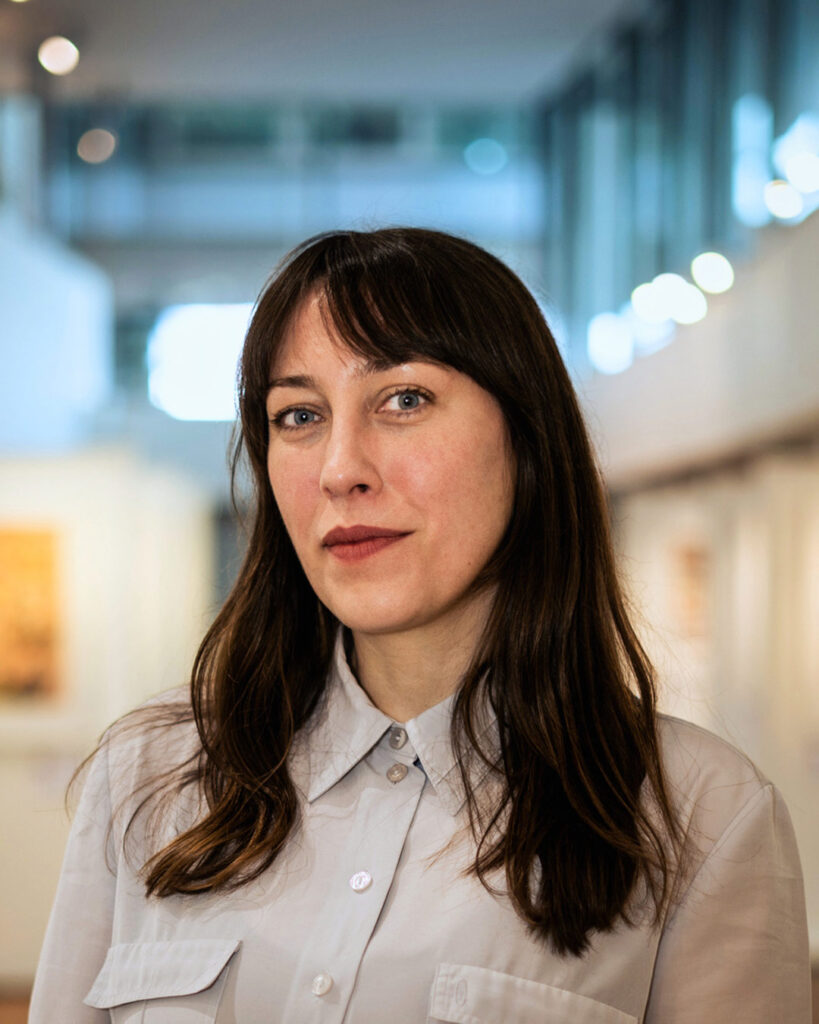 Online Course FROM THEORY TO PRACTICE: Embedding Sustainability into the Visual Art Sector by Kim Kraczon