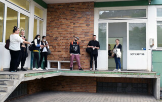 Visit to DROOP by Grace Weaver at Soy Capitán