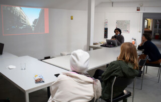 Vortrag PROFESSIONELL UNPROFESSIONELL: WAS HEISST FACHKENNTNIS IN DER KUNST? von Dagmara Genda