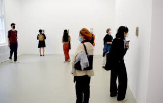 Besuch BODY INSTRUMENTS von Nevin Aladağ & BLUNT INSTRUMENT von Mary Ramsden bei WENTRUP