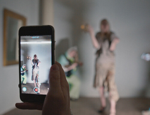 Online-Seminar LOVE ME THROUGH THE SCREEN: Text and Moving Image in Contemporary Practices von Susan Finlay & Sophie Lee