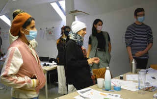 Basiskurs EXPERIMENTELLES ZEICHNEN von Emily Hunt