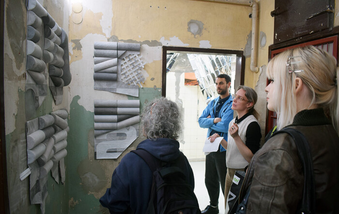Visit to COSMOPOLITICS by Juliette Chartier, Stefan Eichhorn, Adriana Knouf, Nonhuman Nonsense, Quadrature at Kunstbrücke am Wildenbruch