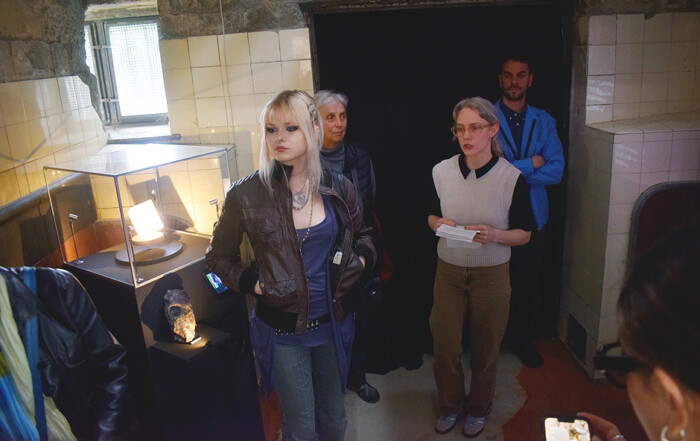Visit to COSMOPOLITICS by Juliette Chartier, Stefan Eichhorn, Adriana Knouf, Nonhuman Nonsense, Quadrature at Kunstbrücke am Wildenbruch