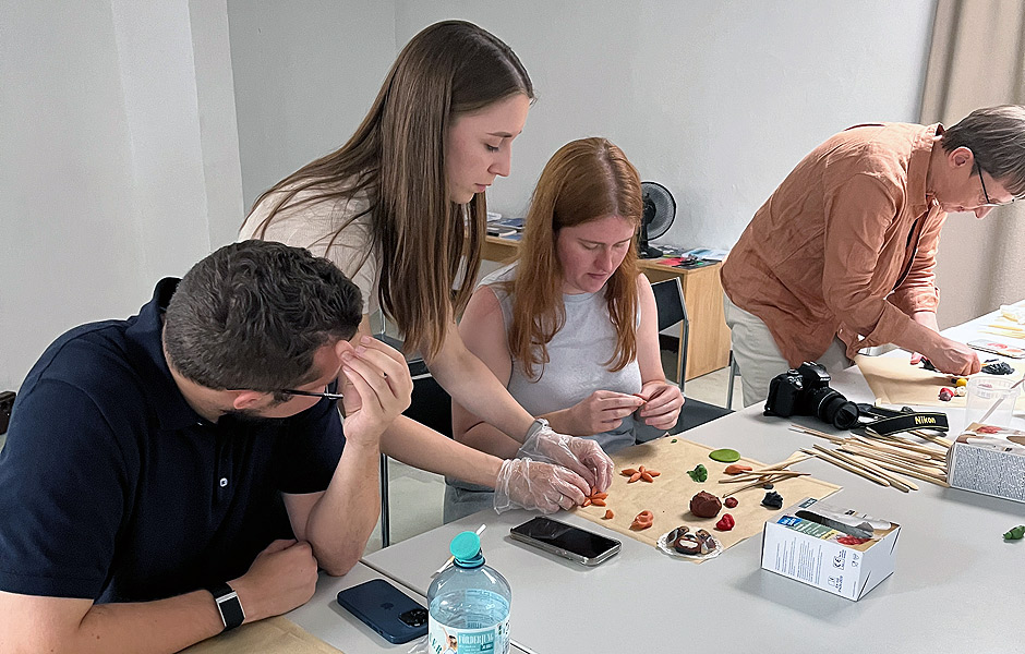 Workshop THE ART OF MARZIPAN by Oksana Metka