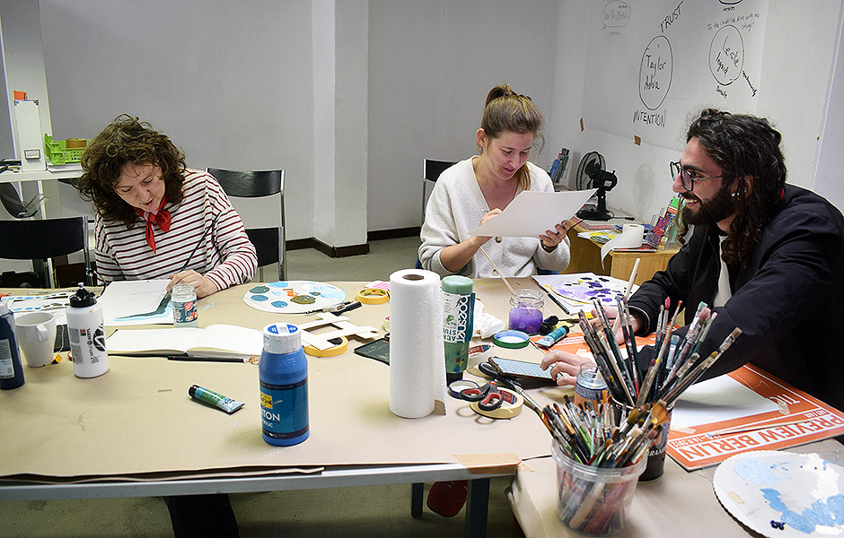 Workshop: EXPLORATIONS IN PAINTING: Constructing Compelling Space by Julie Beugin