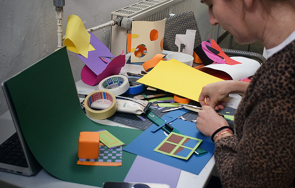 Workshop: EXPLORATIONS IN PAINTING: Constructing Compelling Space by Julie Beugin