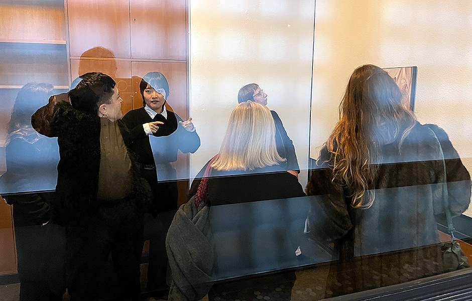 Visit to EINDRINGLING by Lukas Luzius Leichtle at CCA Berlin