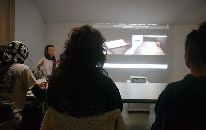 Workshop BODY AS AN ARTISTIC MEDIUM: Working With(In) Limits & Expanding Possibilities by Leman Sevda Darıcıoğlu