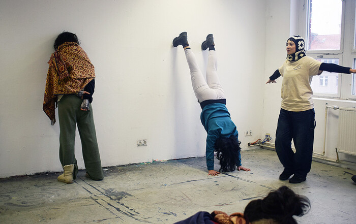 Workshop BODY AS AN ARTISTIC MEDIUM: Working With(In) Limits & Expanding Possibilities by Leman Sevda Darıcıoğlu