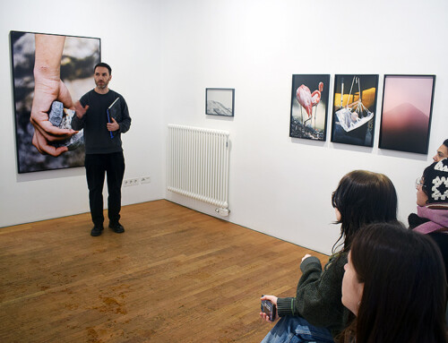 Visit to TRES VIAJES by Jörg Brüggemann at Robert Morat Ga­lerie