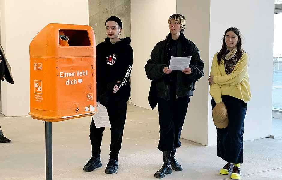 Visit to GAZING AS THE VOID BEGINS by Kiyomi+Tetsuhiro Uozumi at NADAN