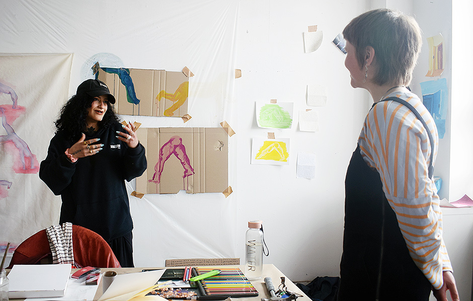 Lecture THE GATHERING STORM – On Digital Infrastructures, Colonial Continuities, and the Politics and Poetics of the Cloud by Luiza Prado